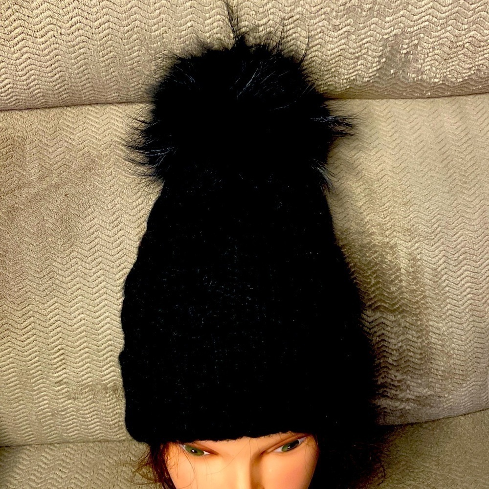 Akira Beanie Hat Black 100% Raccoon Poof One Size